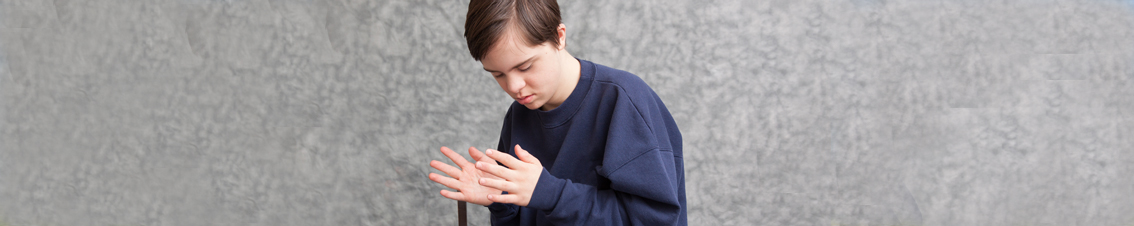 Emotionele ontwikkeling bij volwassenen met een verstandelijke beperking en autisme